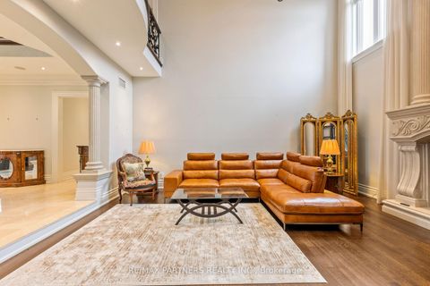 Photo 6 at 68 Maple Grove Avenue, Oak Ridges, Richmond Hill
