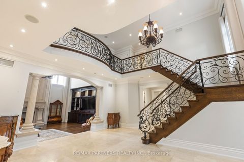 Photo 9 at 68 Maple Grove Avenue, Oak Ridges, Richmond Hill