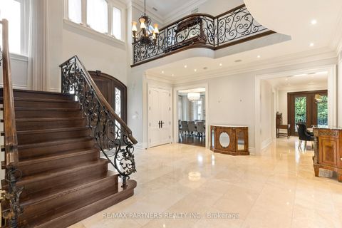 Photo 11 at 68 Maple Grove Avenue, Oak Ridges, Richmond Hill