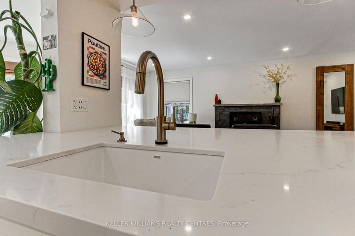 Photo 10 at 204 Crossland Gate, Glenway Estates, Newmarket