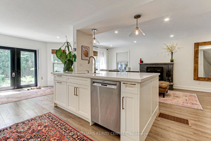 Photo 11 at 204 Crossland Gate, Glenway Estates, Newmarket
