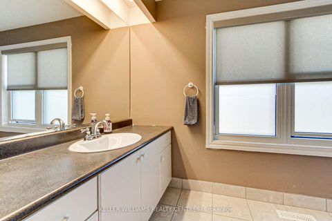 Photo 27 at 204 Crossland Gate, Glenway Estates, Newmarket