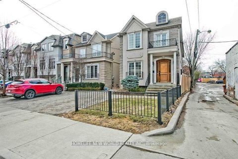 Photo 1 at 7 Roslin Avenue, Lawrence Park North, Toronto