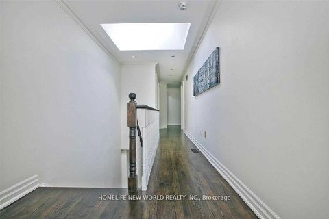 Photo 14 at 7 Roslin Avenue, Lawrence Park North, Toronto