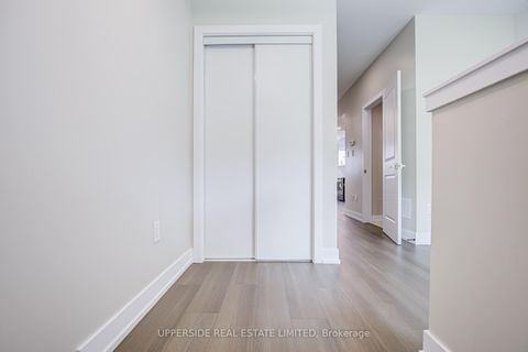 Photo 2 at 43 Frederick Tisdale Drive, CFB, Toronto