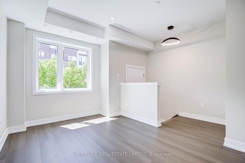 Photo 3 at 43 Frederick Tisdale Drive, CFB, Toronto