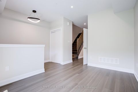 Photo 4 at 43 Frederick Tisdale Drive, CFB, Toronto
