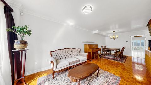 Photo 4 at 2138 Eglinton Avenue W, Belgravia, Toronto