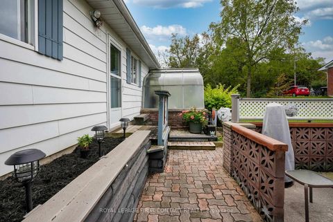 Photo 5 at 204 Dominion Drive, Stayner, Clearview