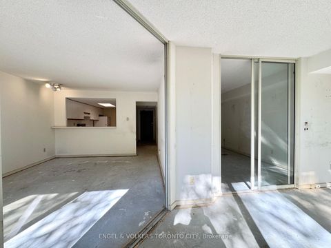 Photo 19 at 325 - 60 Homewood Avenue, South St. James Town, Toronto