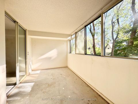 Photo 22 at 325 - 60 Homewood Avenue, South St. James Town, Toronto