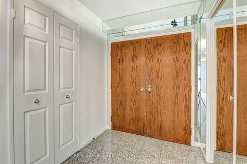 Photo 2 at 303 - 2545 Bloor Street W, Swansea, Toronto
