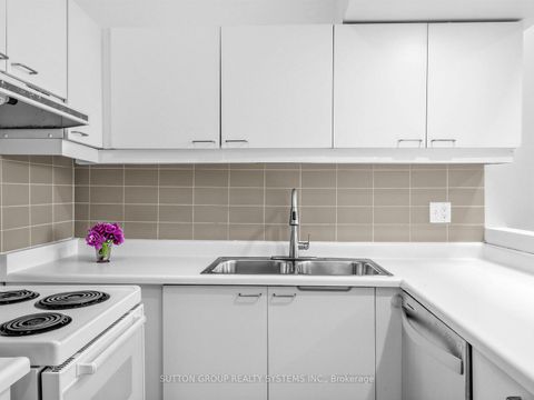 Photo 15 at 5 - 6 Bartlett Avenue W, Junction, Toronto