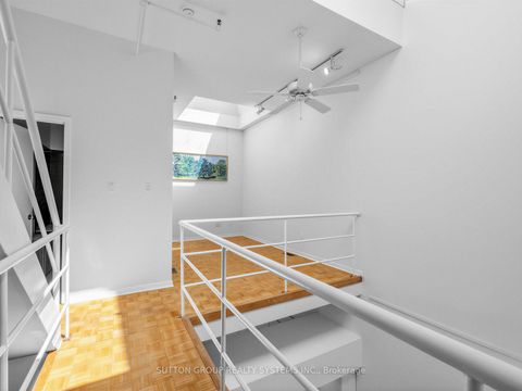 Photo 22 at 5 - 6 Bartlett Avenue W, Junction, Toronto