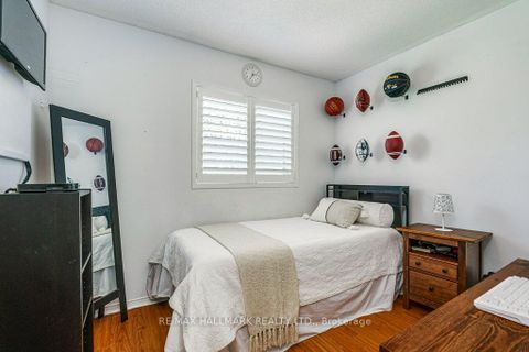 Photo 32 at 140 Conn Smythe Drive, Scarborough Village, Toronto