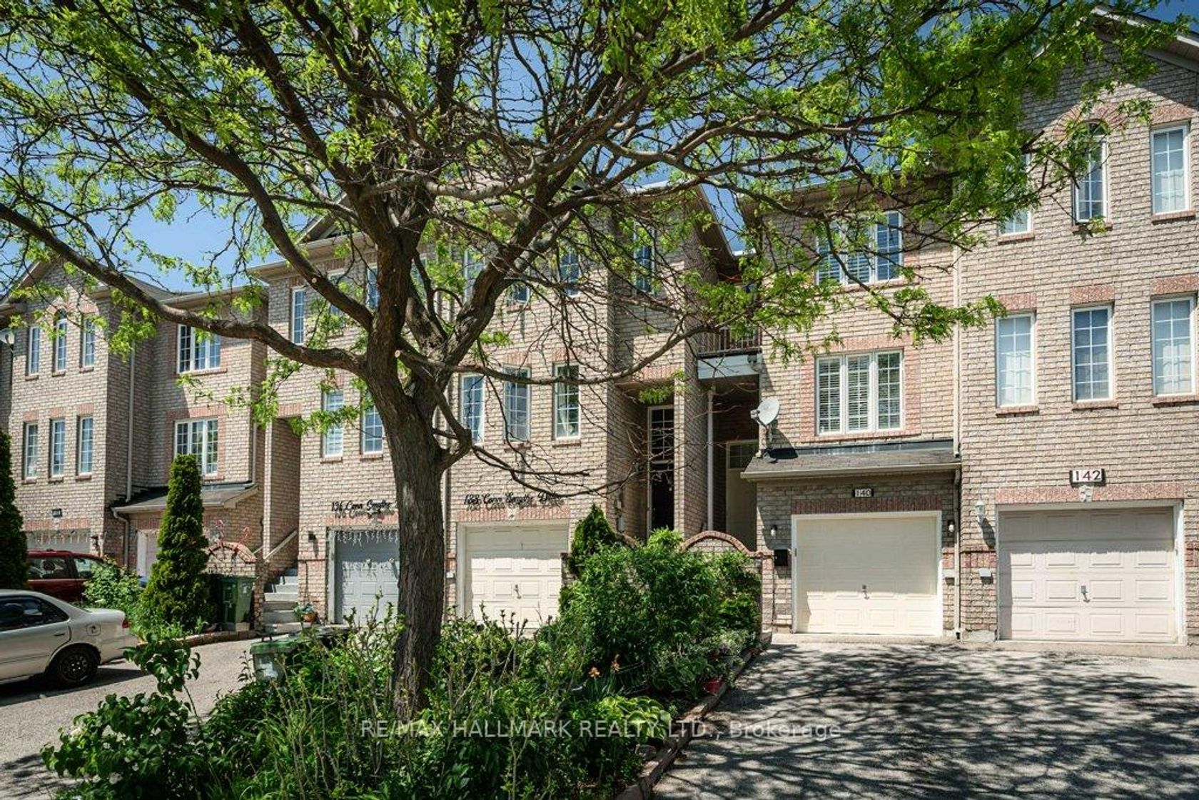 140 Conn Smythe Drive, Scarborough Village, Toronto 