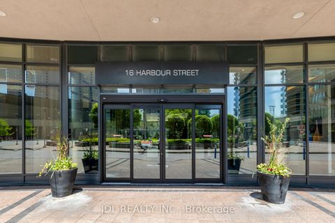 Photo 1 at 4006 - 16 Harbour Street, Waterfront Communities C1, Toronto