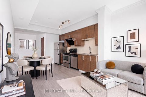 Photo 5 at 4006 - 16 Harbour Street, Waterfront Communities C1, Toronto