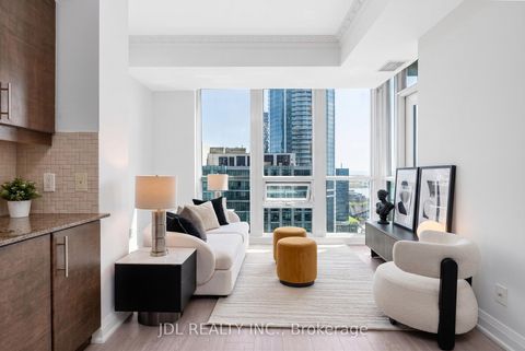 Photo 6 at 4006 - 16 Harbour Street, Waterfront Communities C1, Toronto