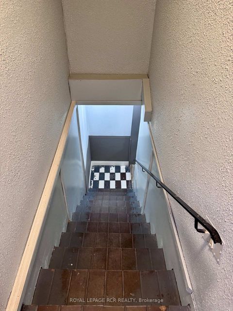 Photo 42 at 3 Jackman Crescent, West Woodbridge, Vaughan