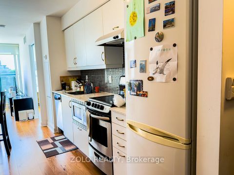 Photo 6 at 817 - 320 Richmond Street E, Moss Park, Toronto