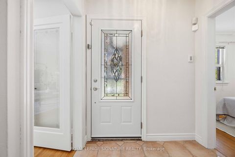 Photo 1 at 37 Ivorwood Crescent, Maryvale, Toronto
