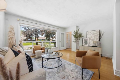 Photo 5 at 37 Ivorwood Crescent, Maryvale, Toronto