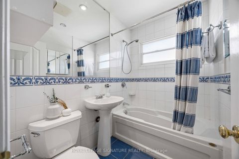 Photo 16 at 37 Ivorwood Crescent, Maryvale, Toronto