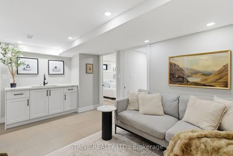 Photo 36 at 107 Cromwell Avenue, Vanier, Oshawa