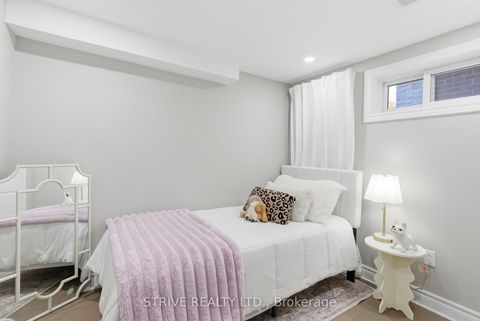 Photo 43 at 107 Cromwell Avenue, Vanier, Oshawa