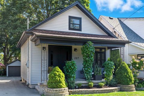 Photo 46 at 107 Cromwell Avenue, Vanier, Oshawa