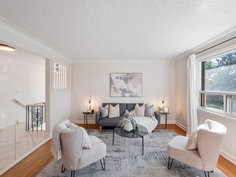 Photo 6 at 27 Dalecliff Crescent, Maryvale, Toronto
