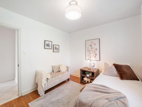 Photo 19 at 27 Dalecliff Crescent, Maryvale, Toronto