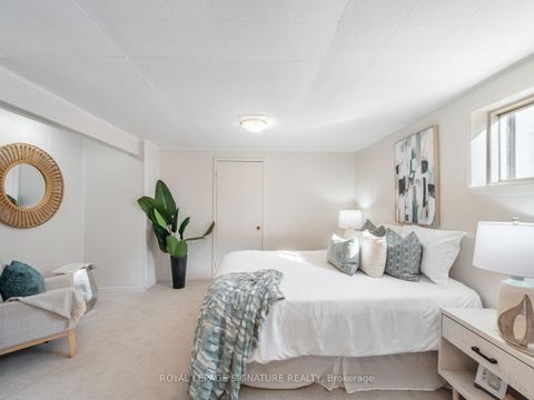 Photo 27 at 27 Dalecliff Crescent, Maryvale, Toronto