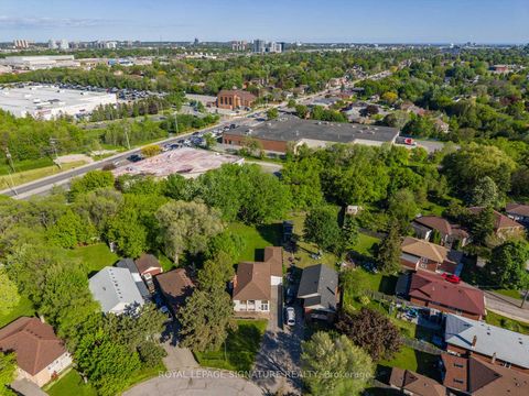 Photo 42 at 27 Dalecliff Crescent, Maryvale, Toronto