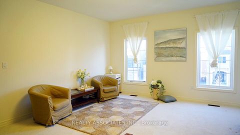 Photo 9 at 50 Strong Avenue, Patterson, Vaughan