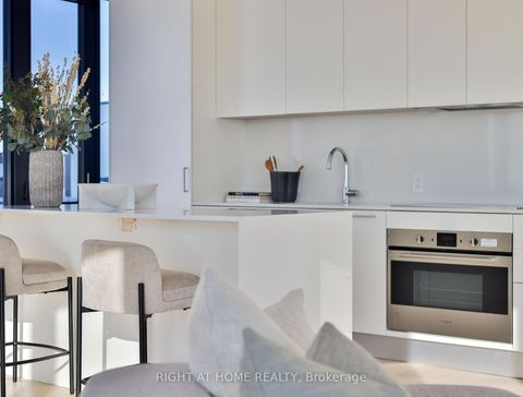 Photo 9 at 905 - 200 Sudbury Street, Little Portugal, Toronto