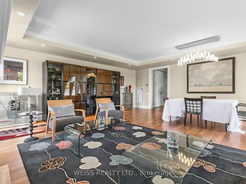 Photo 11 at 506 - 155 St Clair Avenue W, Casa Loma, Toronto