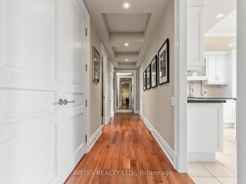 Photo 19 at 506 - 155 St Clair Avenue W, Casa Loma, Toronto