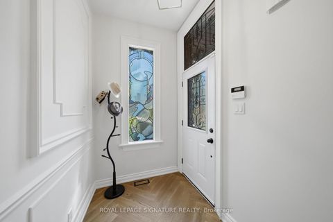 Photo 2 at 336 Ontario Street, Moss Park, Toronto