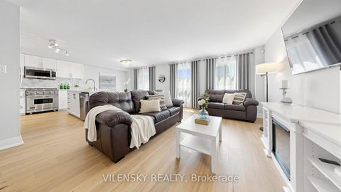 Photo 6 at 96 Sawmill Valley Drive, Summerhill Estates, Newmarket