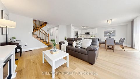 Photo 8 at 96 Sawmill Valley Drive, Summerhill Estates, Newmarket