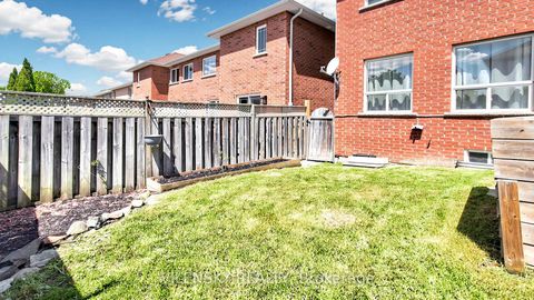 Photo 36 at 96 Sawmill Valley Drive, Summerhill Estates, Newmarket