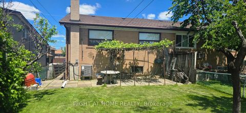 Photo 1 at 7 Daystrom Drive, Humbermede, Toronto