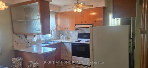 Photo 3 at 7 Daystrom Drive, Humbermede, Toronto