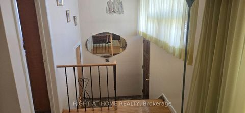 Photo 7 at 7 Daystrom Drive, Humbermede, Toronto