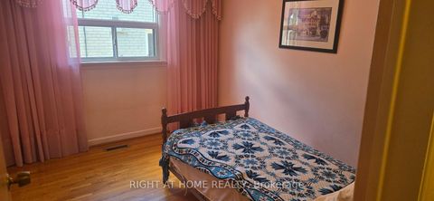 Photo 8 at 7 Daystrom Drive, Humbermede, Toronto