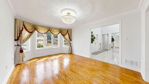 Photo 4 at 17 Cross Hill Road, L'Amoreaux, Toronto