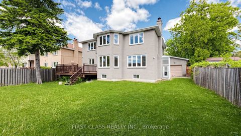 Photo 42 at 17 Cross Hill Road, L'Amoreaux, Toronto