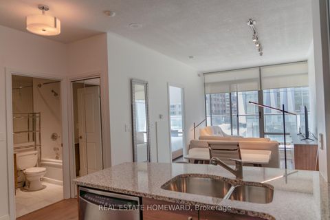 Photo 3 at 603 - 18 Yorkville Avenue, Annex, Toronto